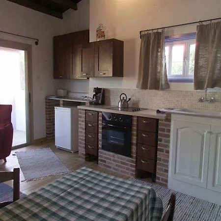 Cyprus Villages Тохни