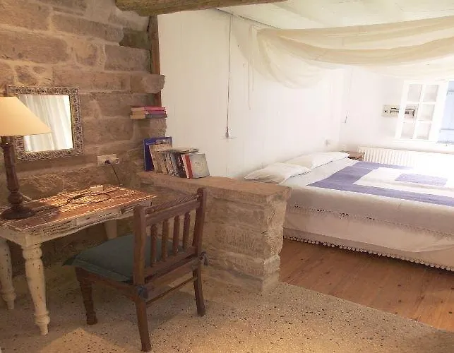 Cyprus Villages 2* トチーニ