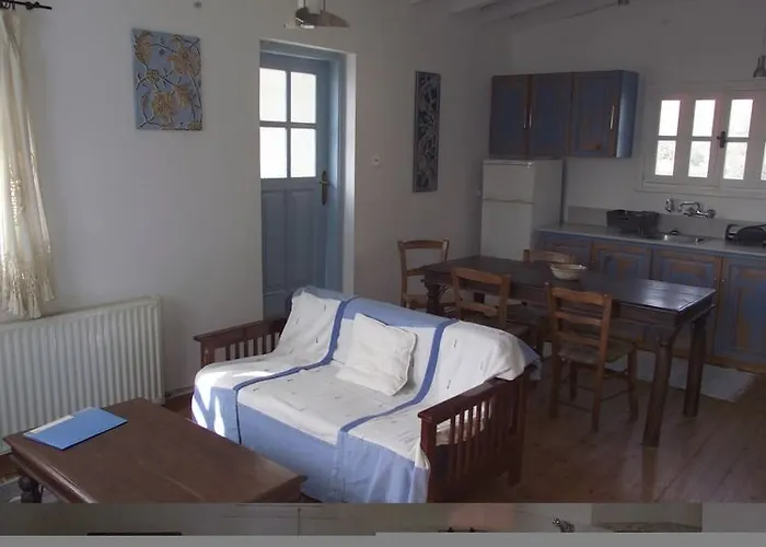 מלון Cyprus Villages